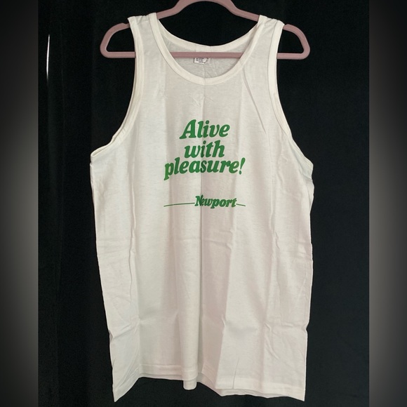 Vintage Newport Tank - Picture 1 of 4